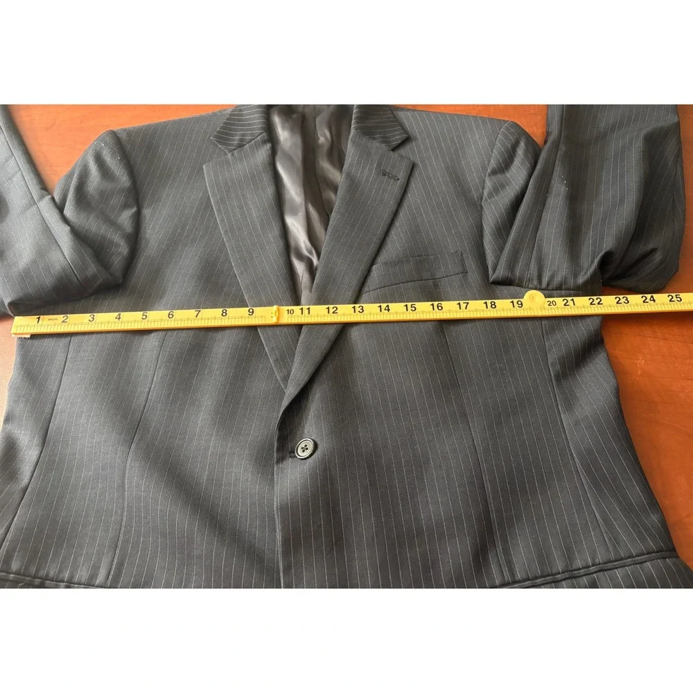 Hart Schaffner Marx Mens 43R Pinstripe Blazer Two Button Suit Jacket Made in USA